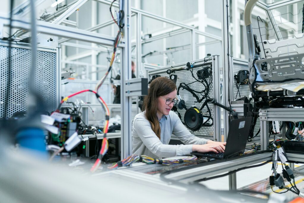 Durostech Understanding the Platform Technology Services and Industry Role showing technology infrastructure, digital platforms, and business service solutions.