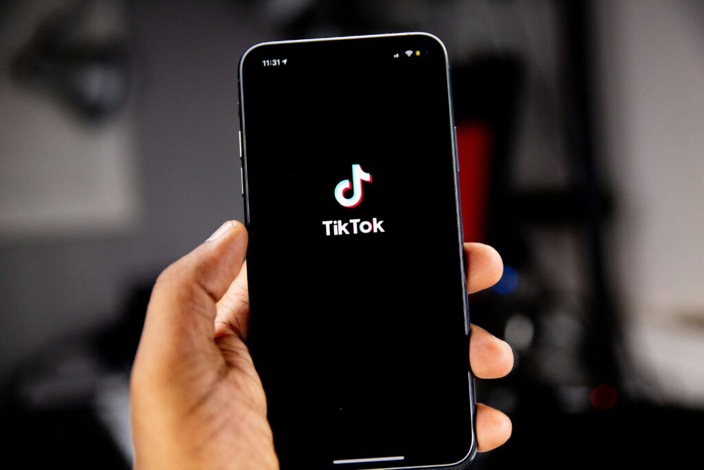 What Is the 4th Hole Slang TikTok Meaning, Origins, Context, and Online Safety Explained highlighting viral TikTok slang, online discussions, and internet safety guidance.