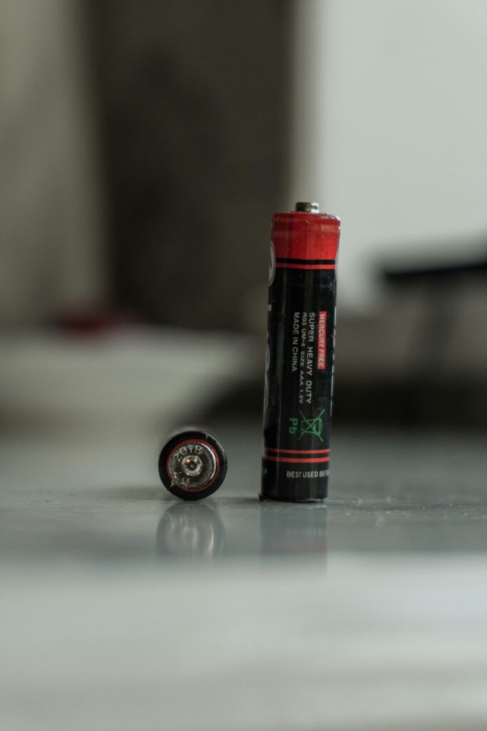 LR1130 Battery Equivalent covering interchangeable batteries, button cell specifications, voltage ratings, replacement options, and device compatibility.