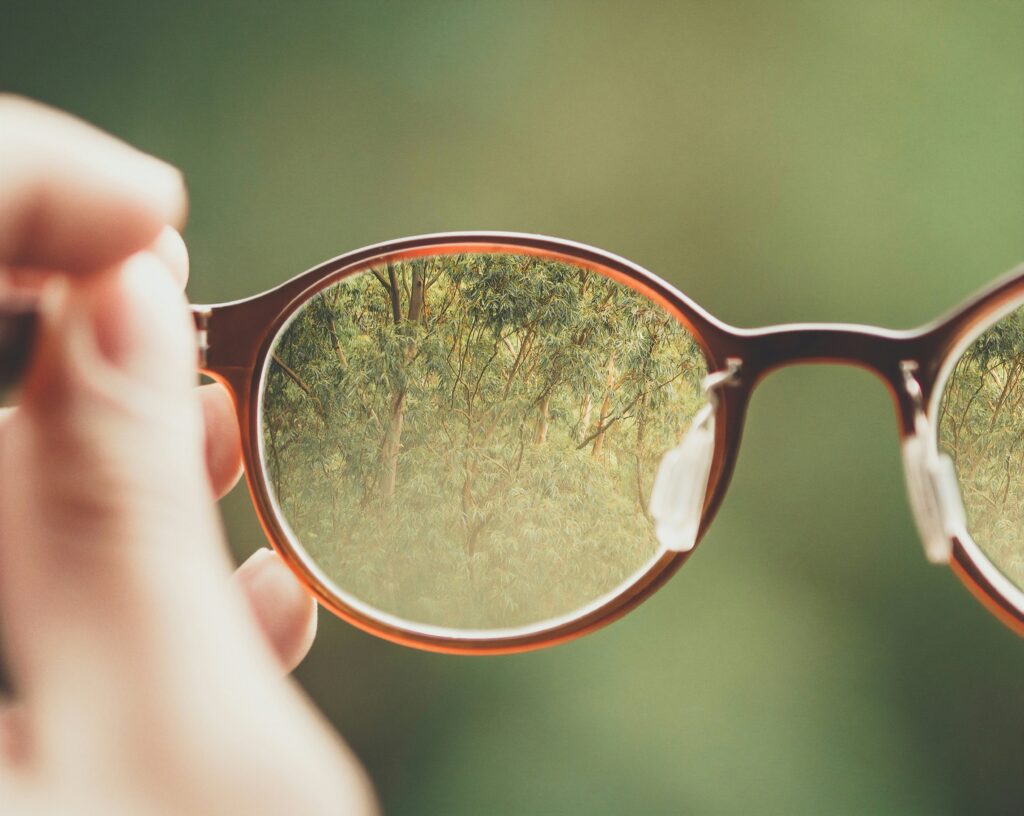 Can You Fix Scratched Glasses? covering lens damage, scratch causes, safe cleaning, coating protection, professional repair, and replacement options.