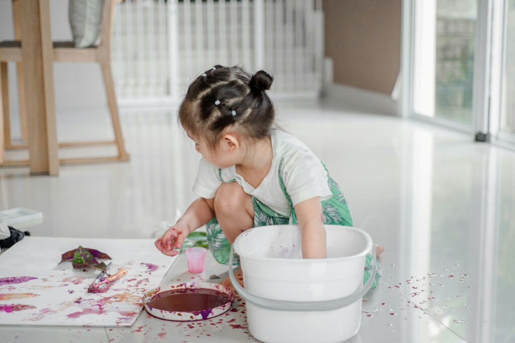 How to Get Acrylic Paint Out of Clothes covering wet paint removal, dried paint cleaning, fabric protection, laundry care, and stain treatment.